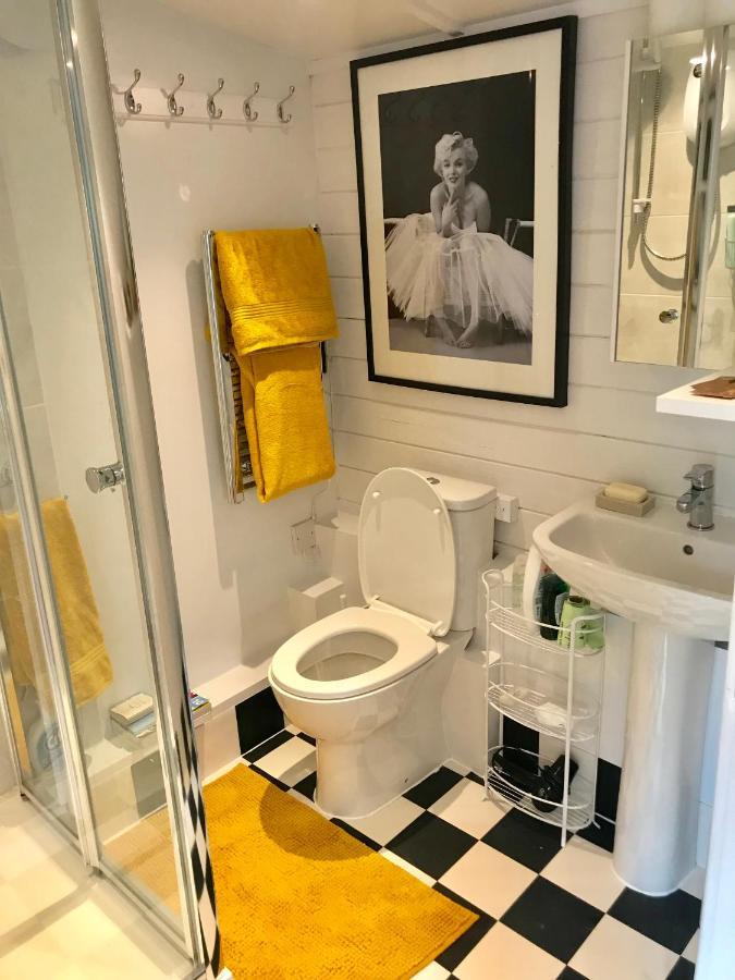 Ibiza Casa Hotell Whitstable Eksteriør bilde