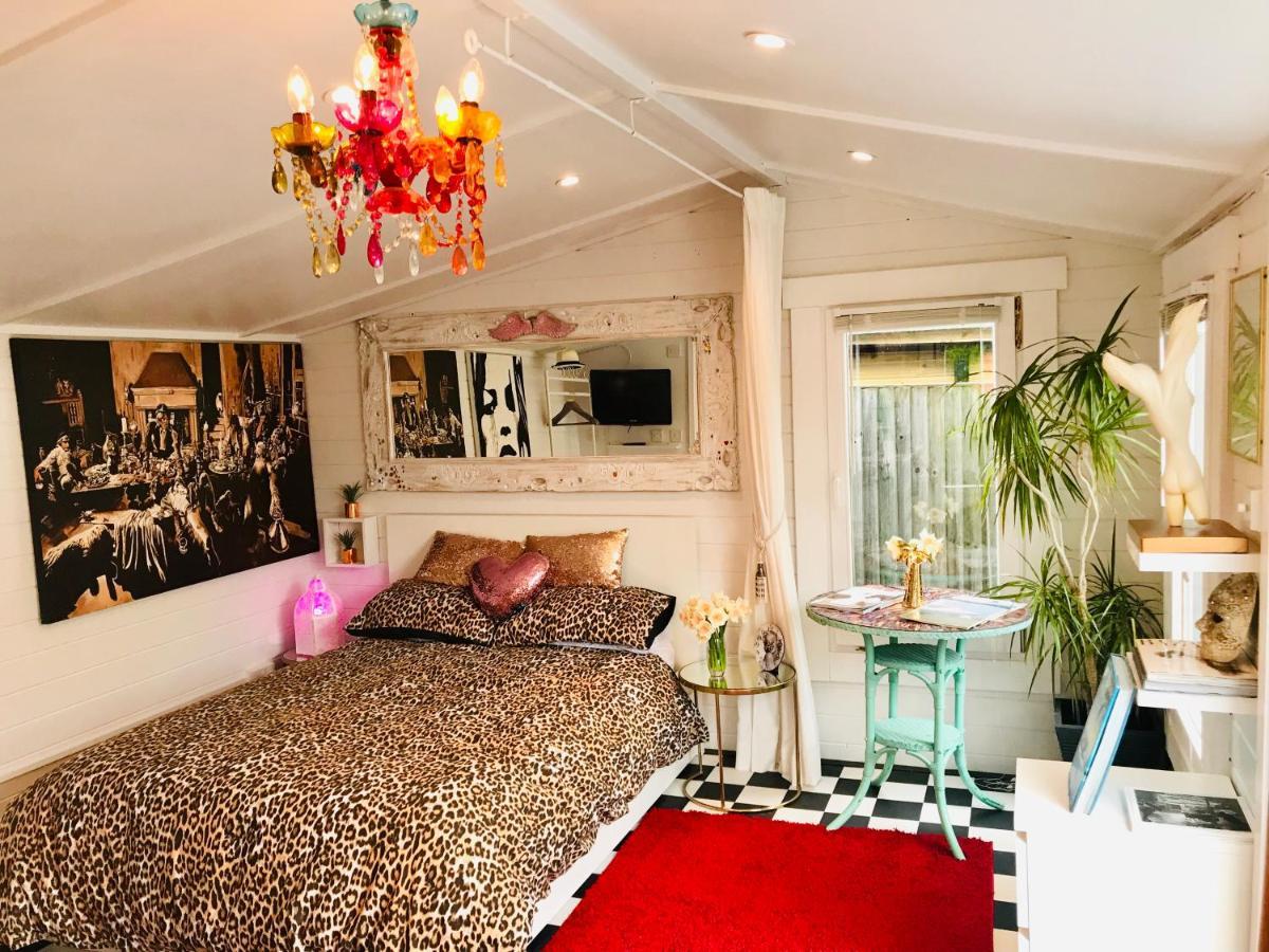 Ibiza Casa Hotell Whitstable Eksteriør bilde
